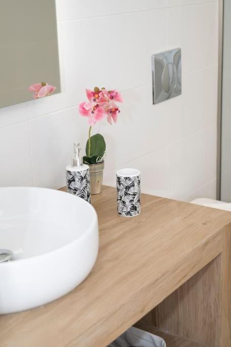 Homeresidence 1 エルムポリ エクステリア 写真